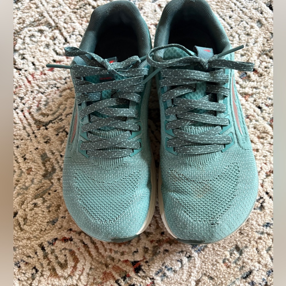 Altra Solstice Running Shoe